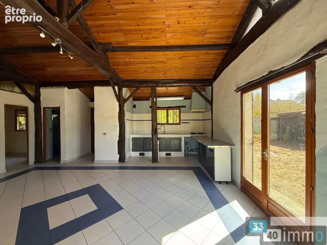 Grange réhabilitée   environ 70 m2   2 chambres   terrain 1 250 m2   calme & sans vis-à-vis - photo 2