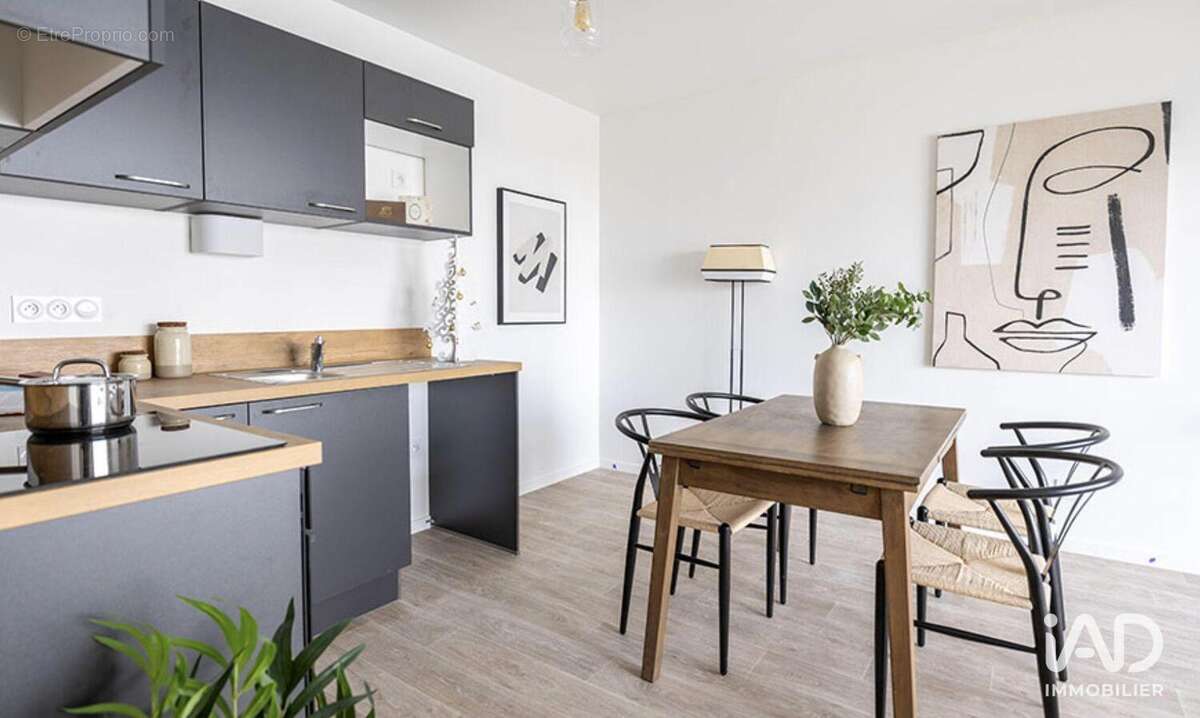 Photo 2 - Appartement à LA ROCHELLE