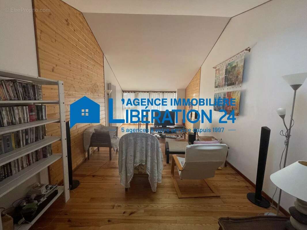 Maison à CRAPONNE-SUR-ARZON