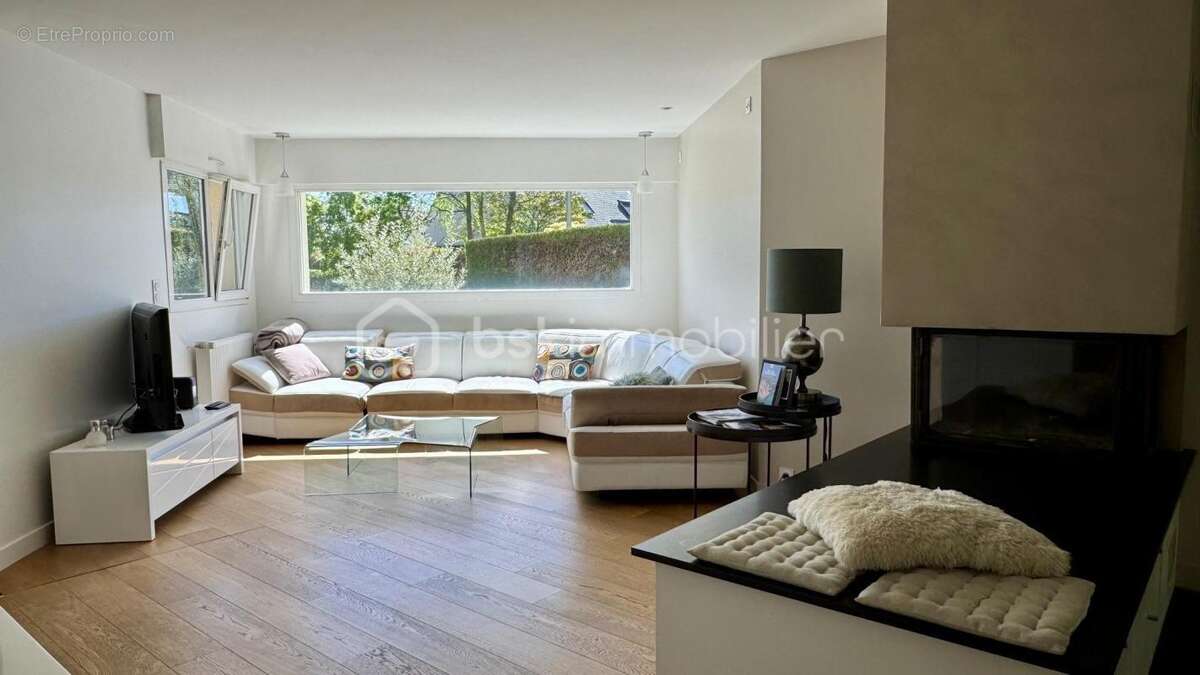 Très belle maison contemporaine familiale - 8 pièces - 175m2 - avec jardin – PACÉ - photo 3