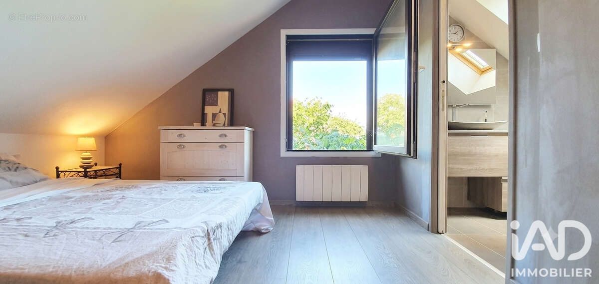 Photo 3 - Maison à SAINT-SOLVE