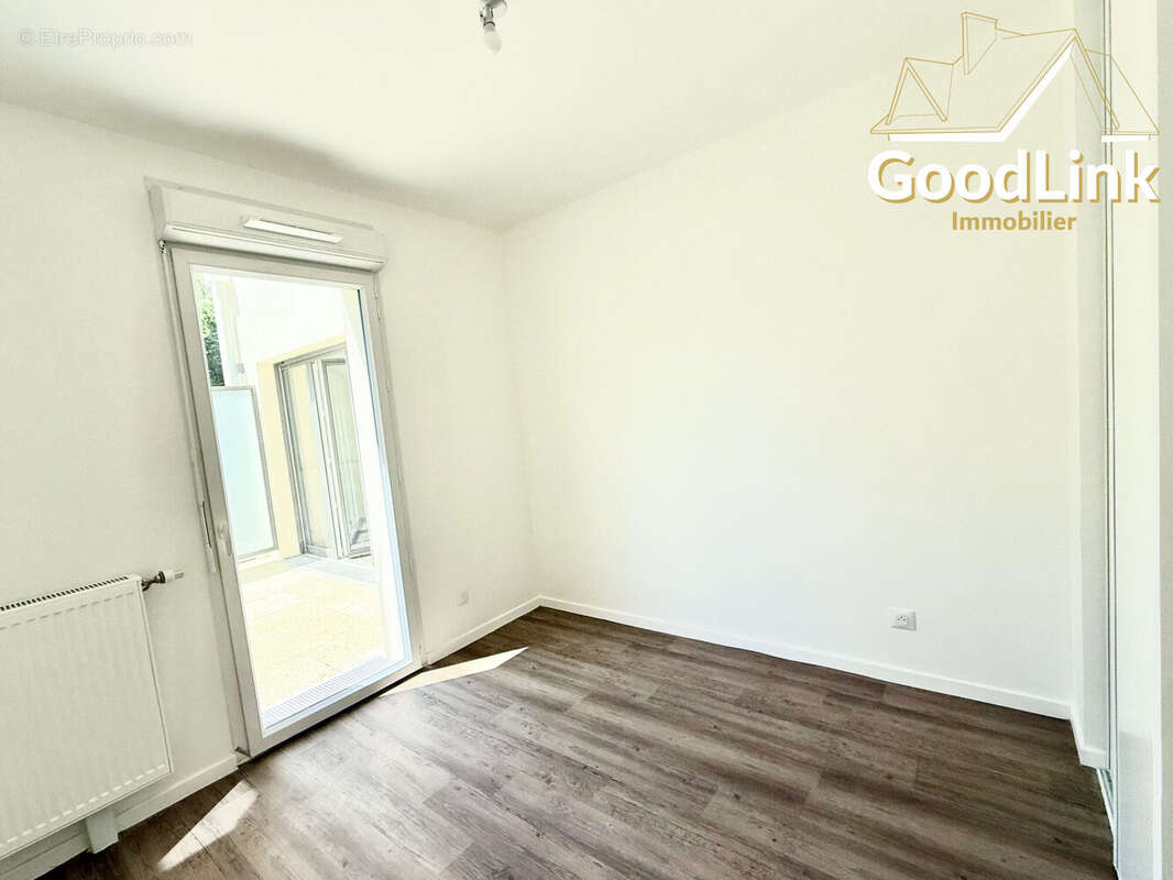 Appartement à MOISSY-CRAMAYEL