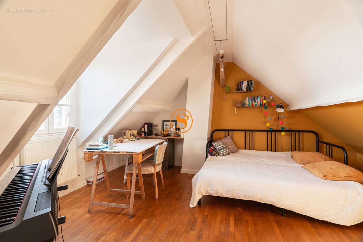 Maison à LAMORLAYE