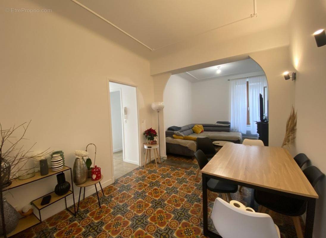 Appartement à CARCASSONNE