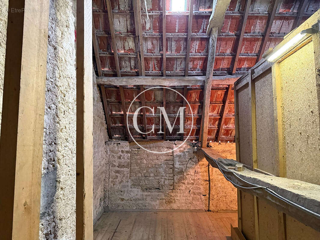 Maison à SAINT-MARCOUF