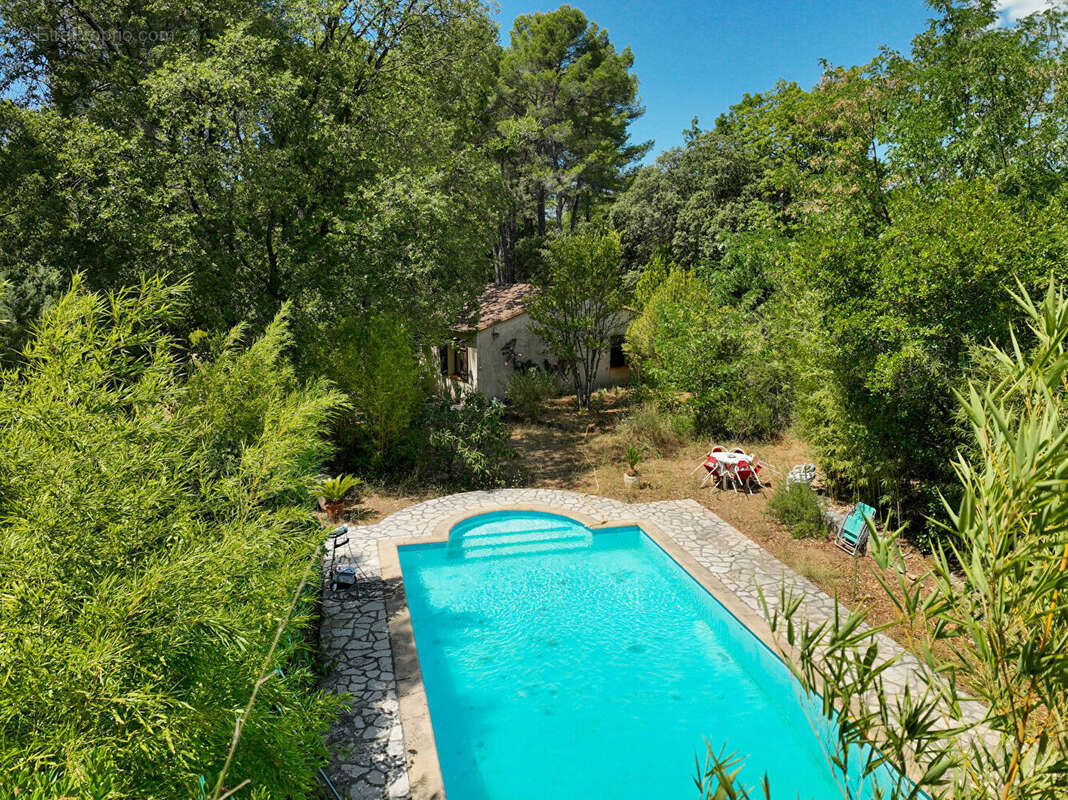 Maison à LORGUES