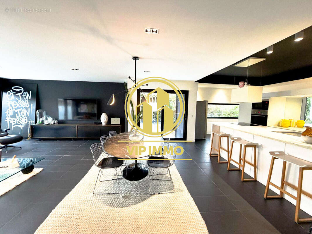 Maison à MARQUETTE-LEZ-LILLE