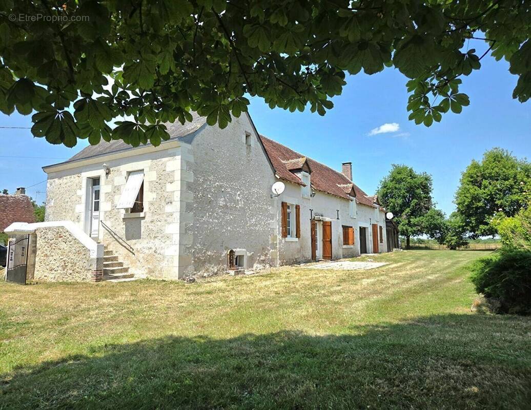 Maison à VARENNES-SUR-FOUZON