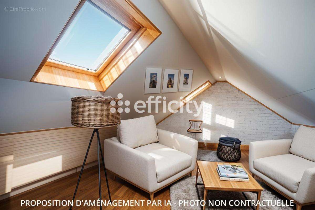 Maison à COURDIMANCHE