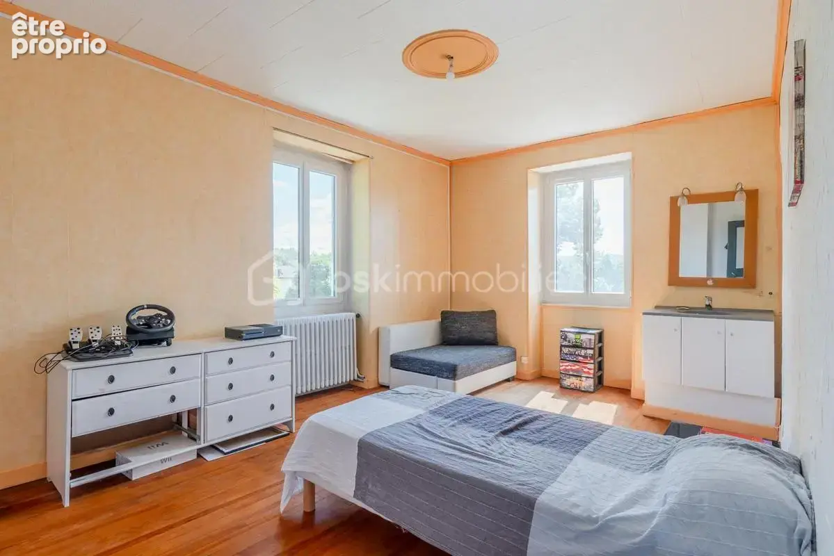 Demeure de caractère en bord de rivière d'Ain – 300 m² habitables – Piscine- IDEAL GRANDE FAMILLE - photo 18