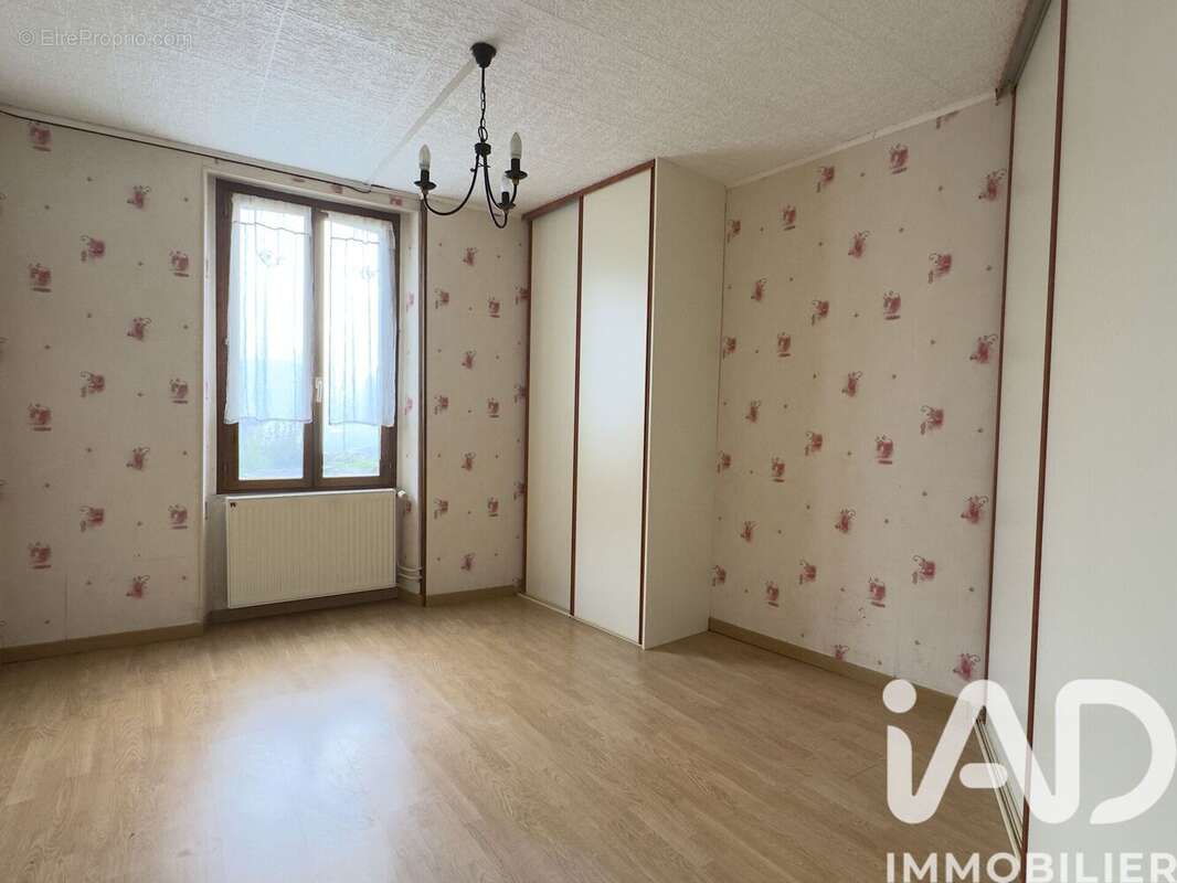 Photo 9 - Maison à NEUVY-SAUTOUR