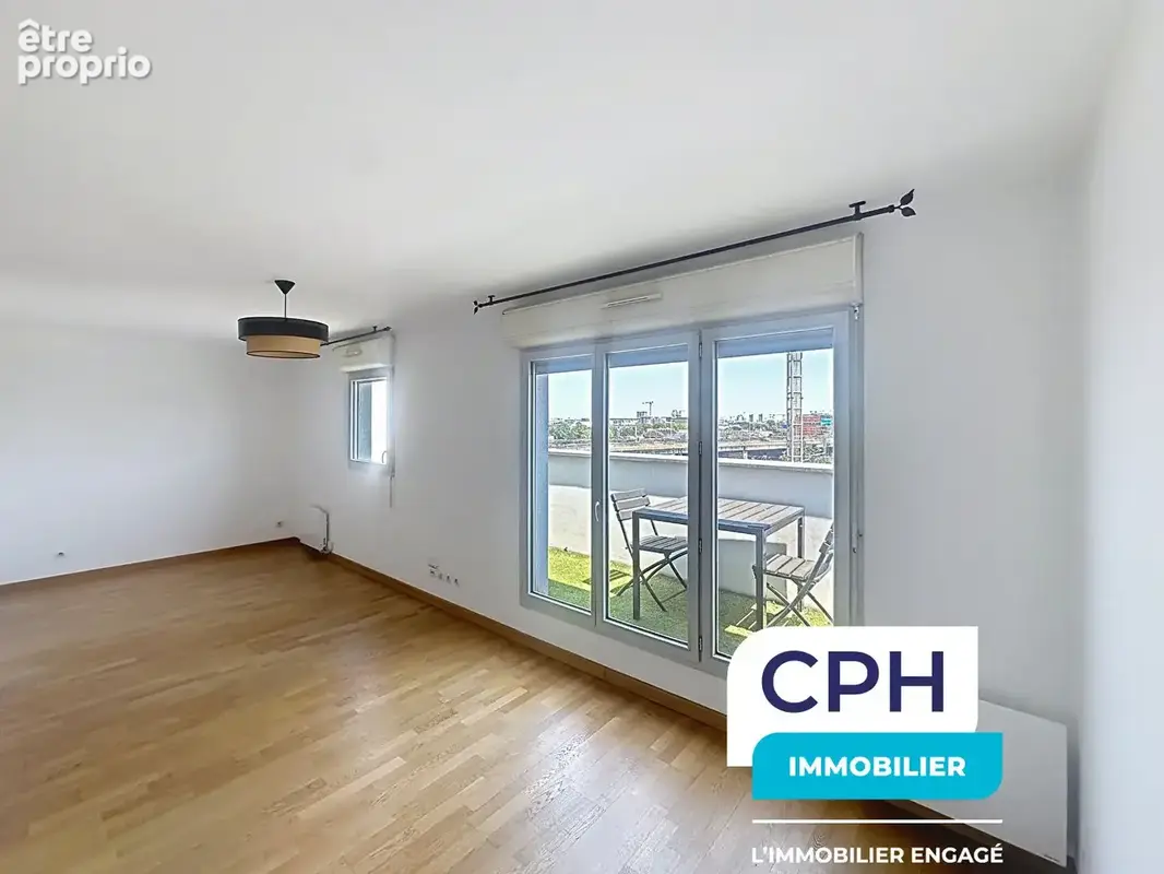 Photo Appartement à Paris-18e au prix de 244 000€
