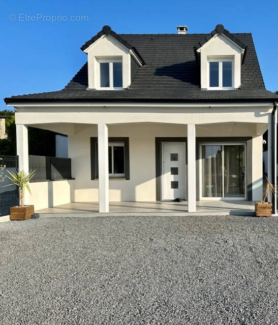 Maison à TOURVILLE-LA-RIVIERE
