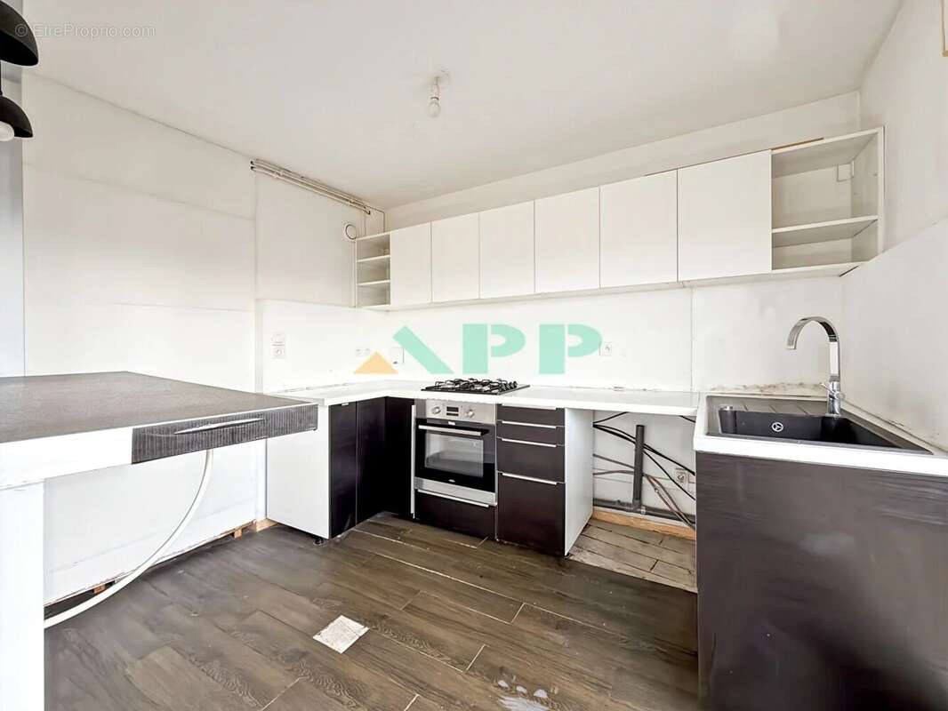 Appartement à VIGNEUX-SUR-SEINE