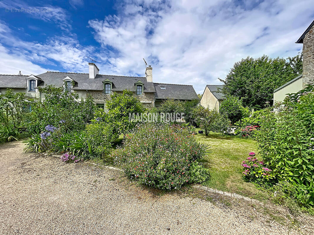 Maison à DOL-DE-BRETAGNE