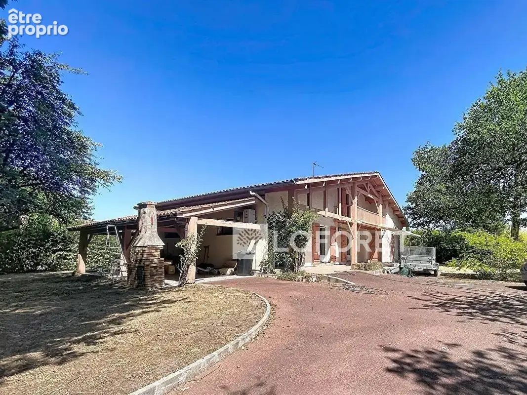 Salaunes - maison familiale- grand terrain - photo 1