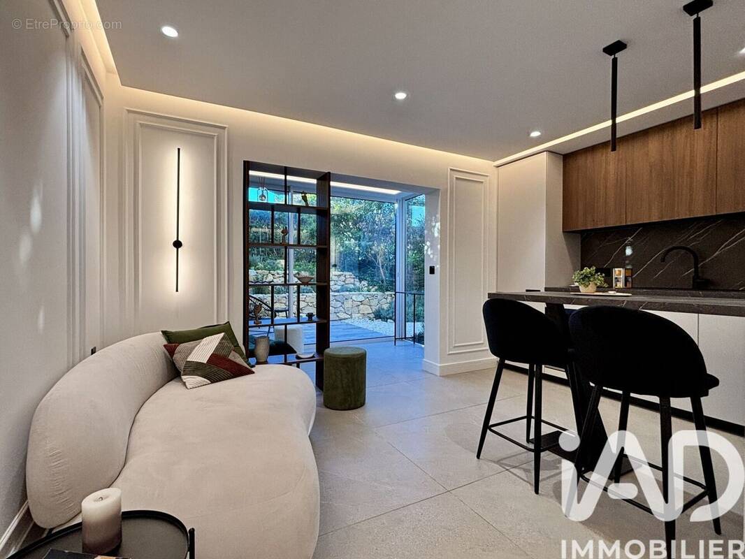 Photo 1 - Appartement à SAINT-RAPHAEL