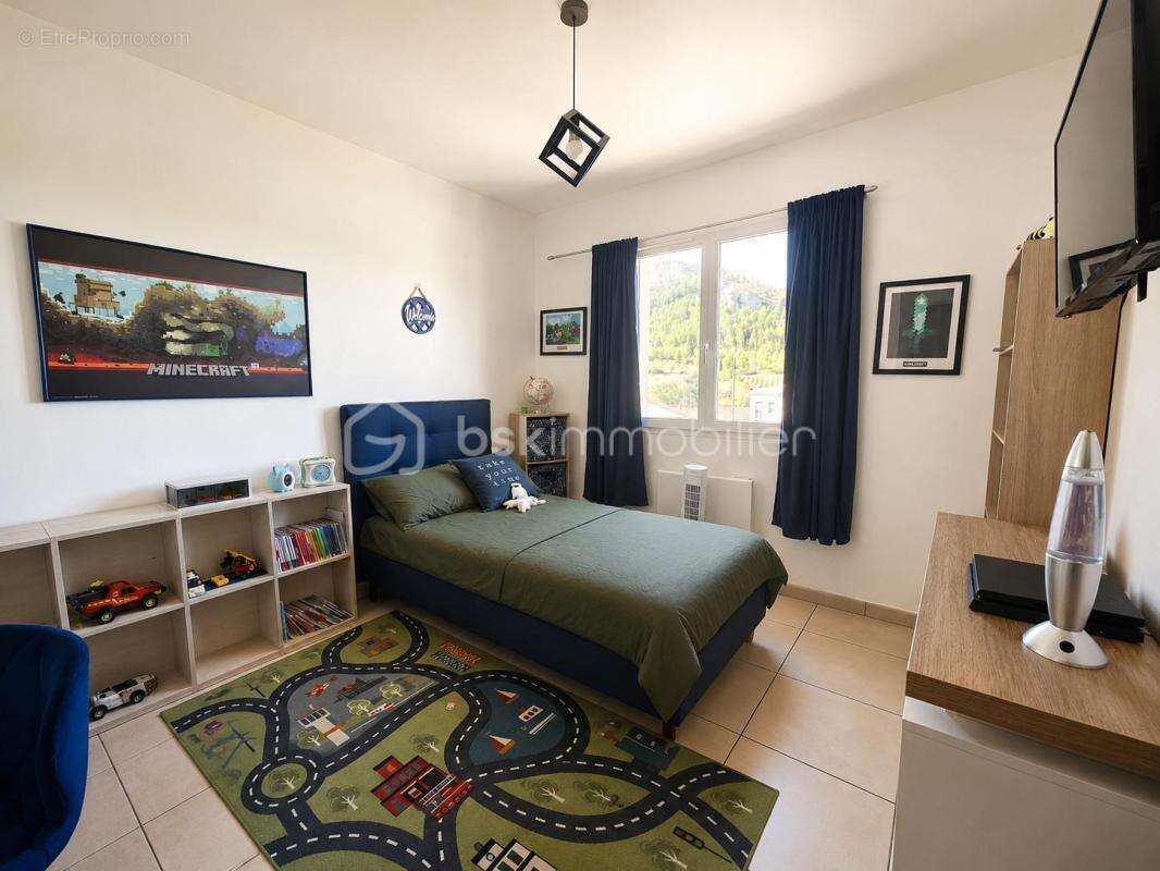 Maison 2 faces - 3 chambres - garage - terrain - photo 9