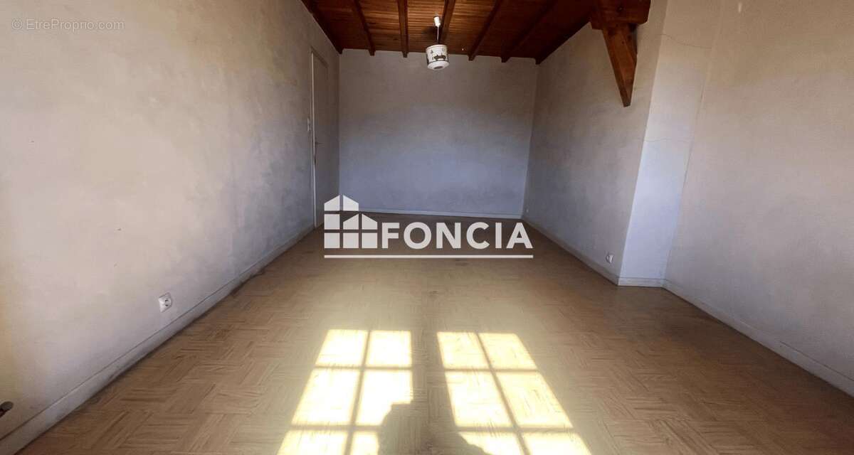 Maison à SECHILIENNE