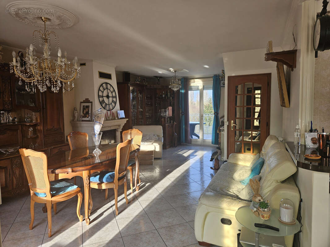 Maison à GOUSSAINVILLE