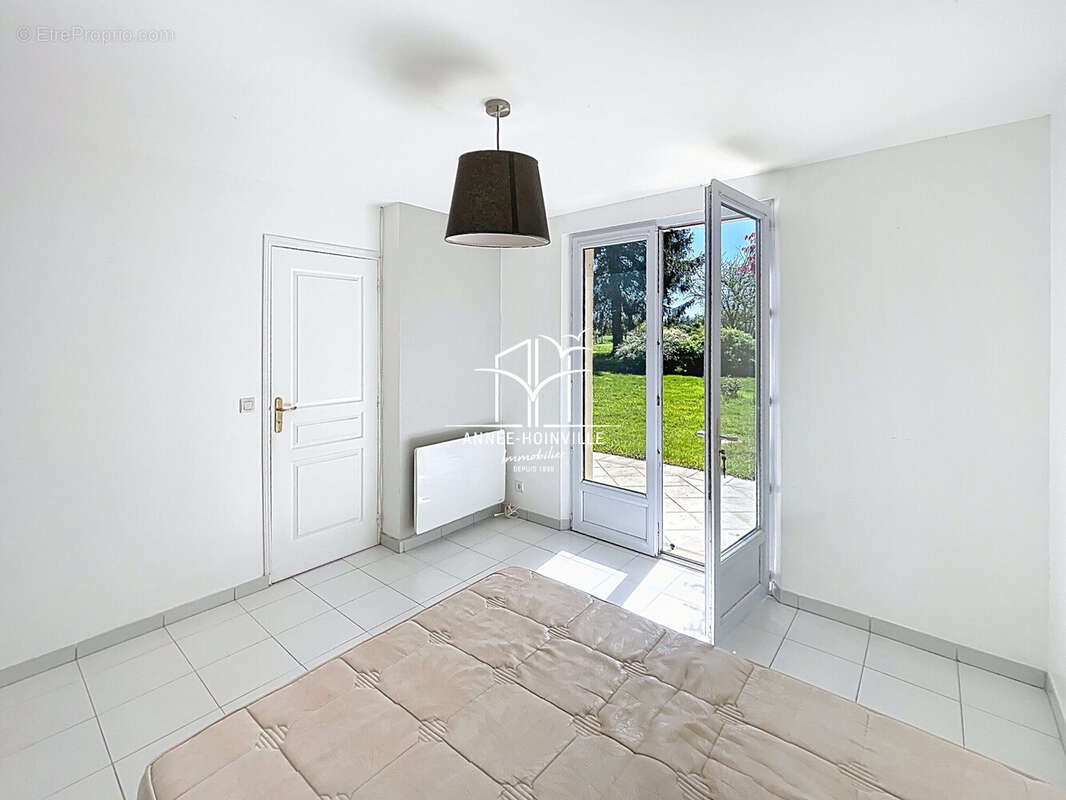 Maison à PONT-L&#039;EVEQUE