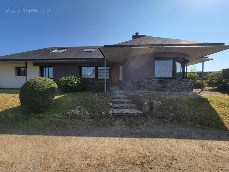 Maison à CARANTEC