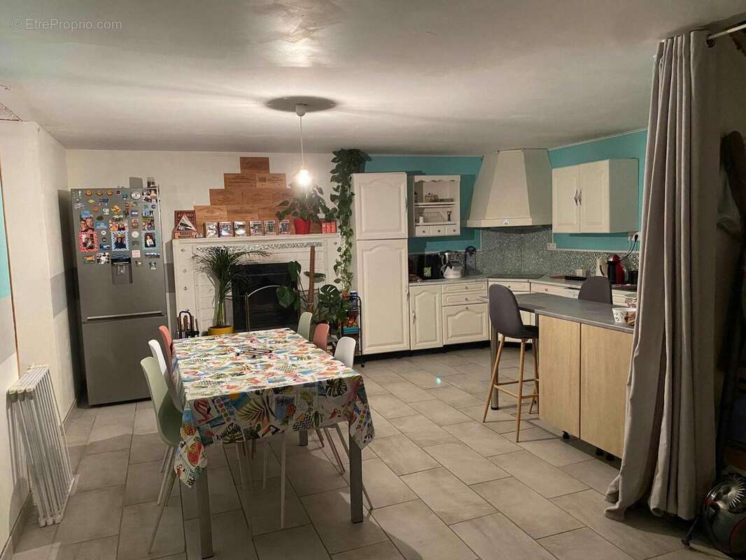 Maison 188 m² à Mouton  - photo 3