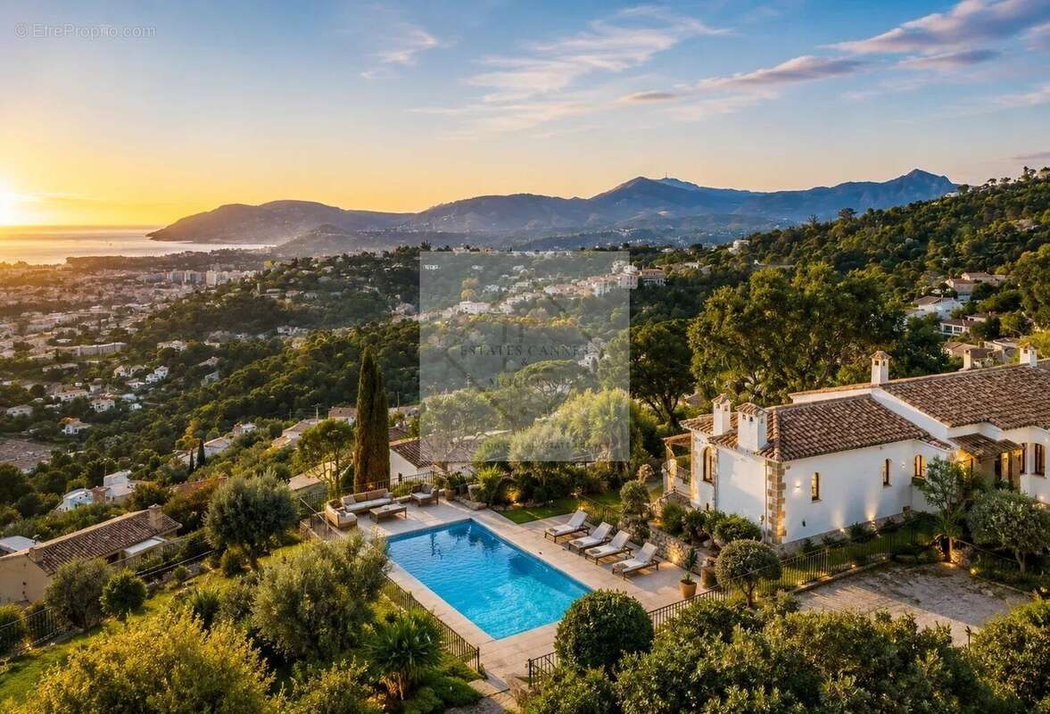 Vue mer panoramique – une opportunité rare aux portes de cannes - photo 4