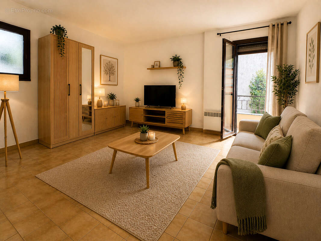Appartement à SIX-FOURS-LES-PLAGES