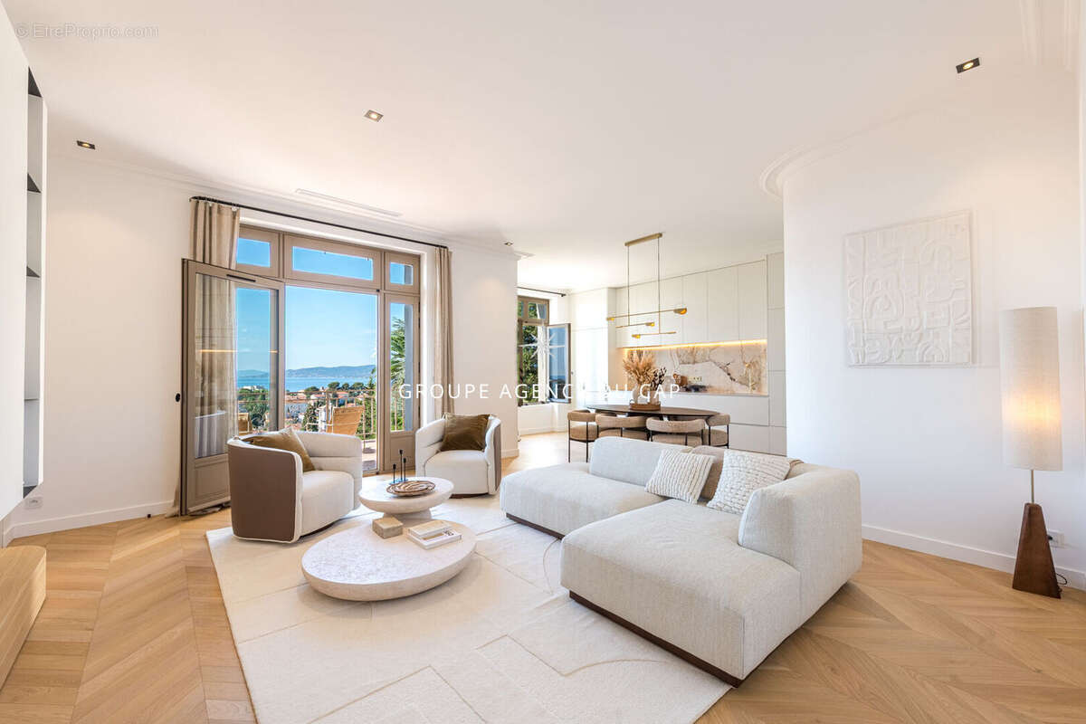 Maison à SAINT-RAPHAEL