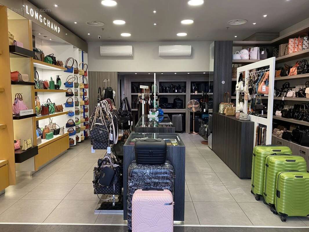Vente Boutique Etrembieres(74100) 115 000ï¿œ - photo 4