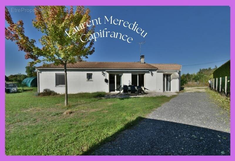 Maison à SAINT-ROMAIN-LA-VIRVEE