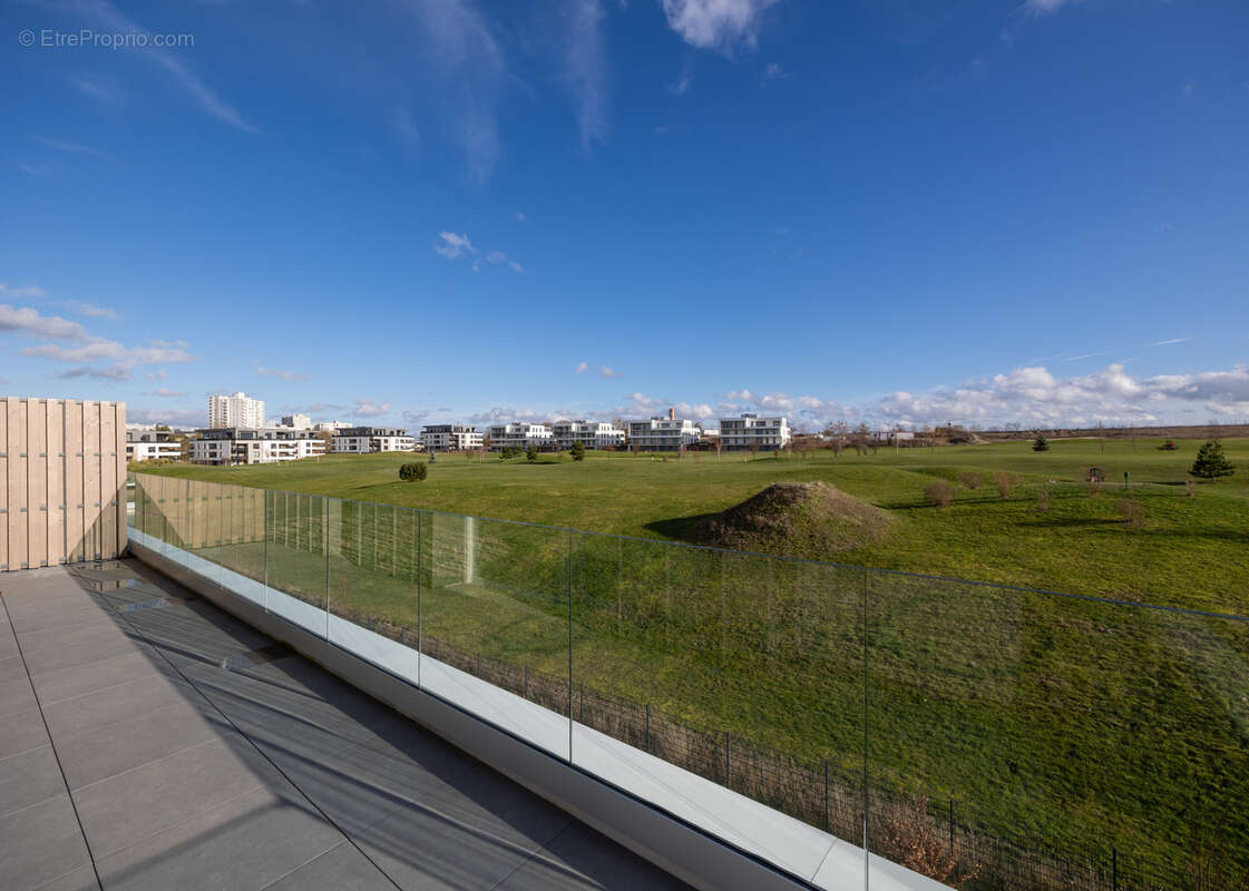 Appartement à BEZANNES