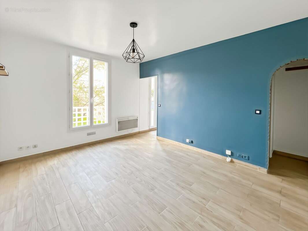 Appartement à COLOMBES