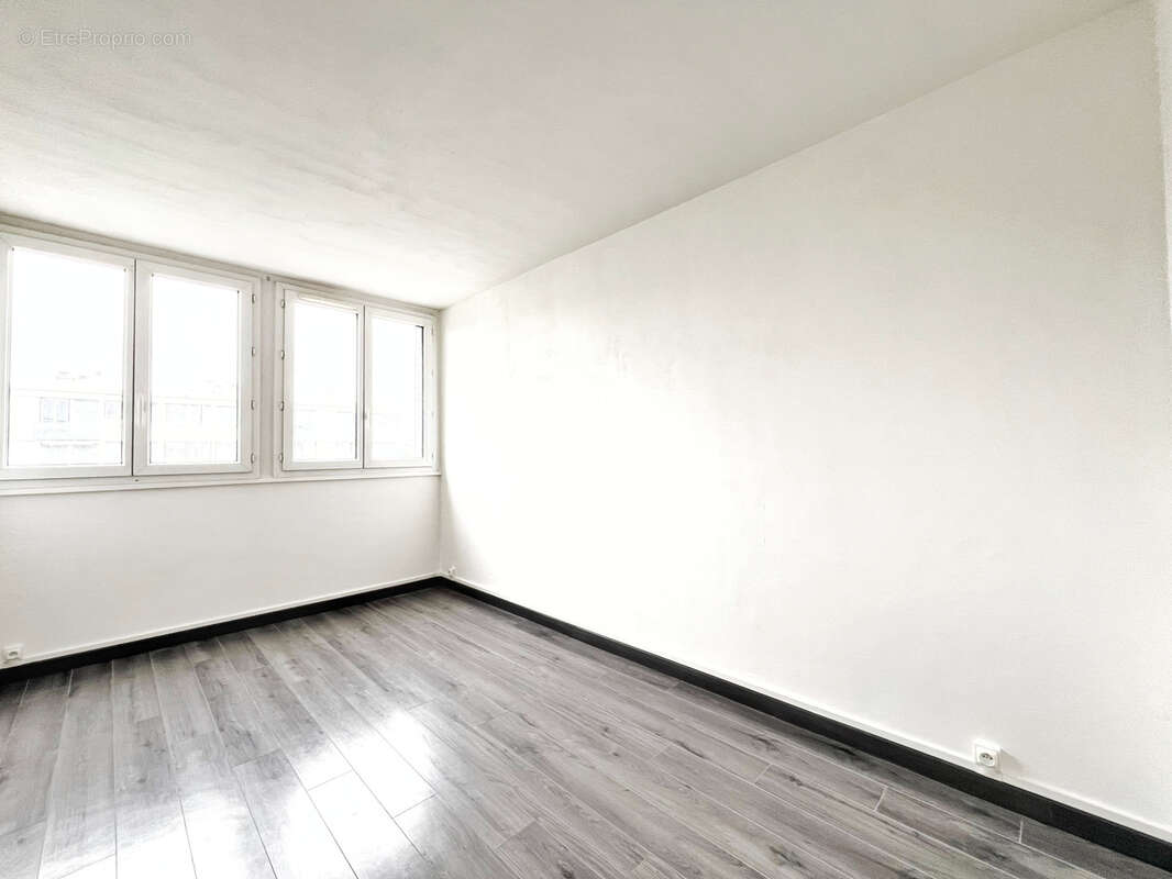 Appartement à SAINT-PRIEST