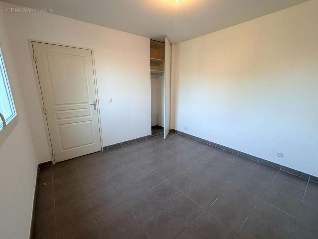   - Appartement à CAGNES-SUR-MER