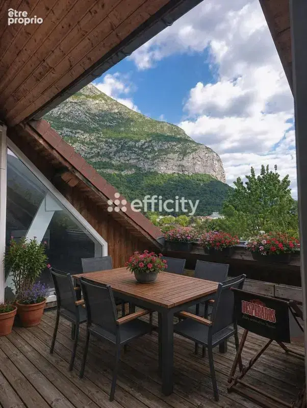 Appartement 5 pièces 158 m² à vendre à Saint-Egreve (38120) - photo 9