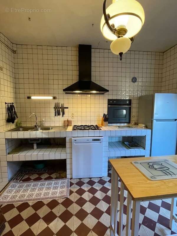 Maison 242 m² à Courdemanche  - photo 7