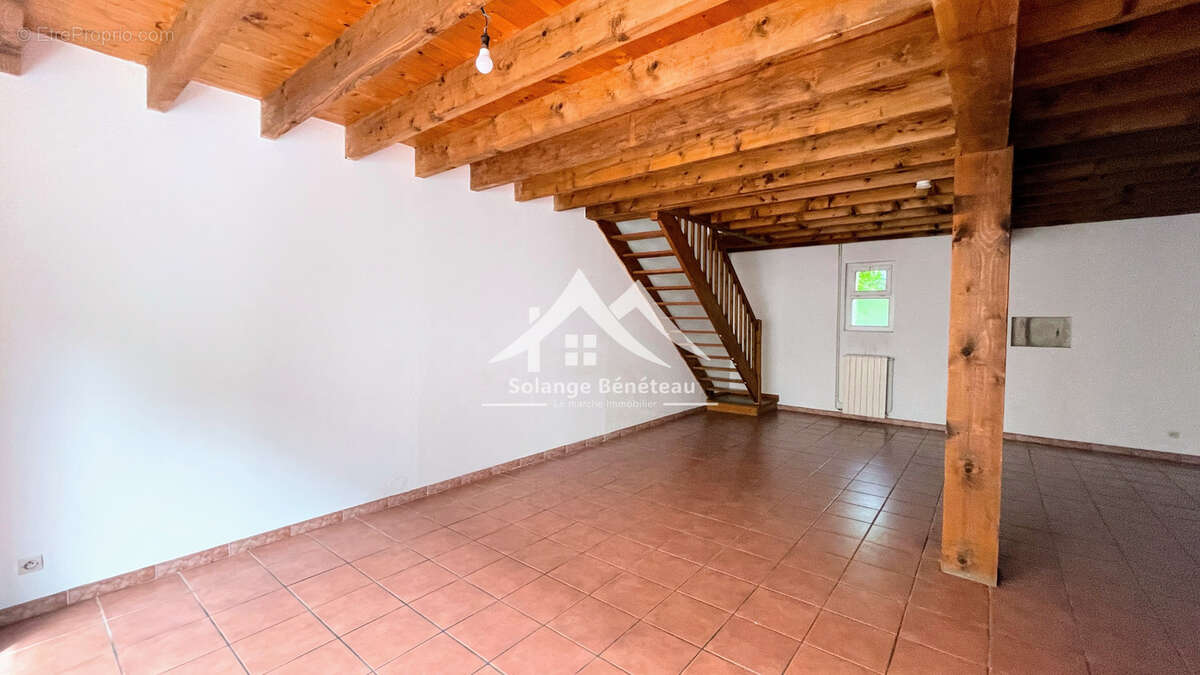 Maison à CASTELJALOUX