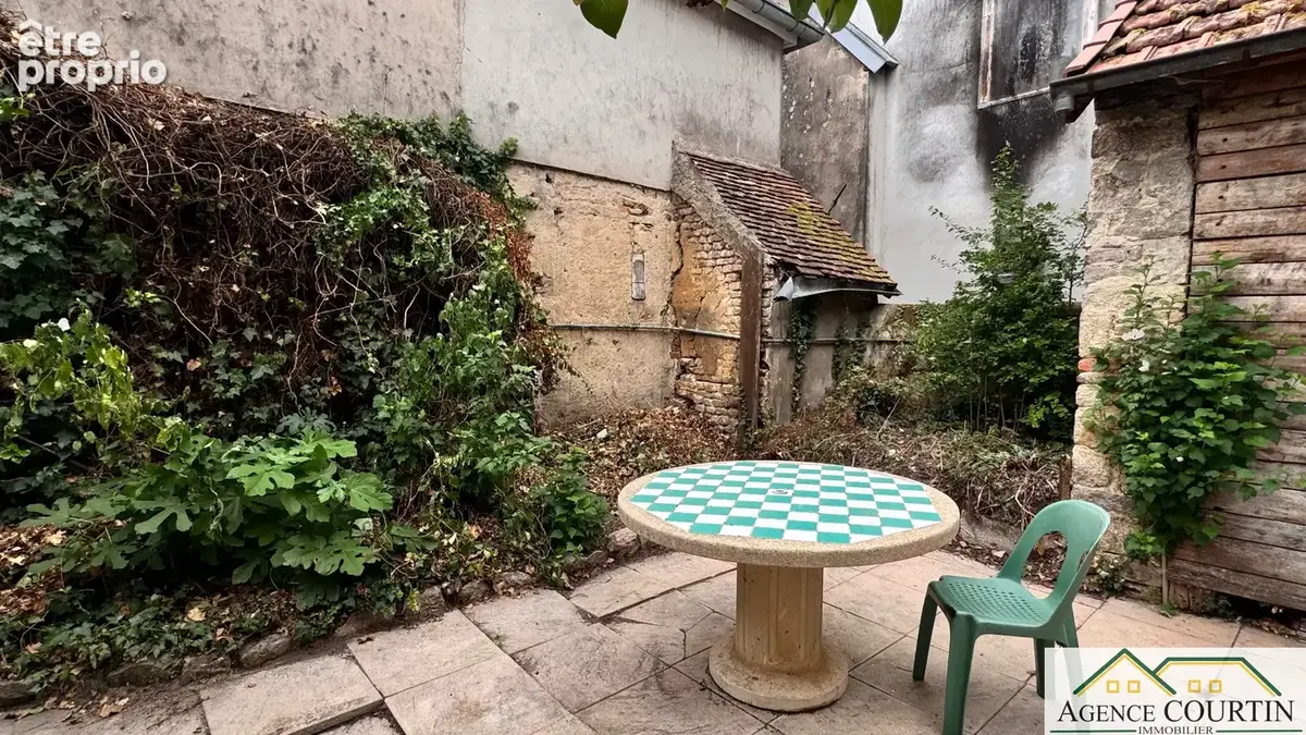 Immeuble de caractère avec ancien commerce, habitation et dépendance - photo 14