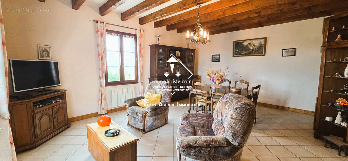 Maison à SAVIGNAC-LEDRIER