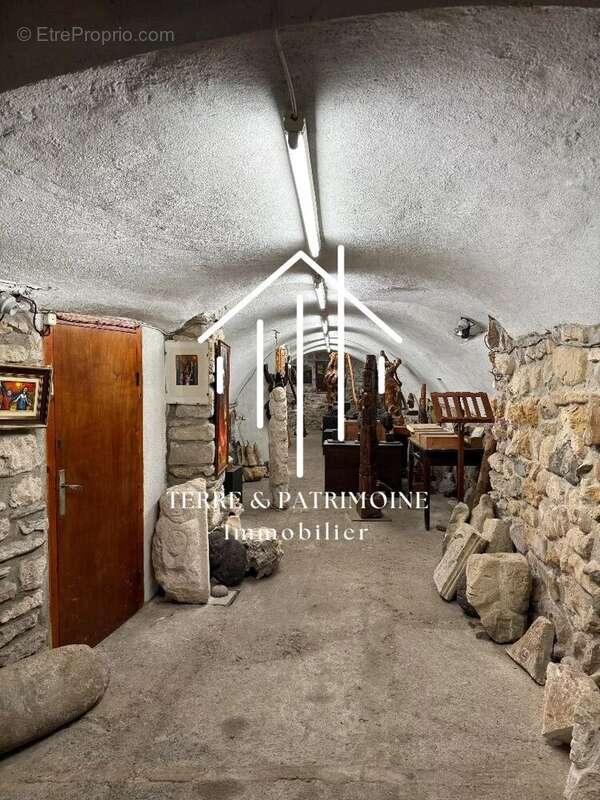 Maison à VALLON-PONT-D'ARC