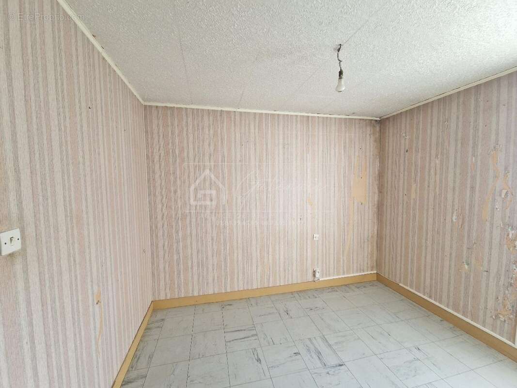 Maison à MALESHERBES