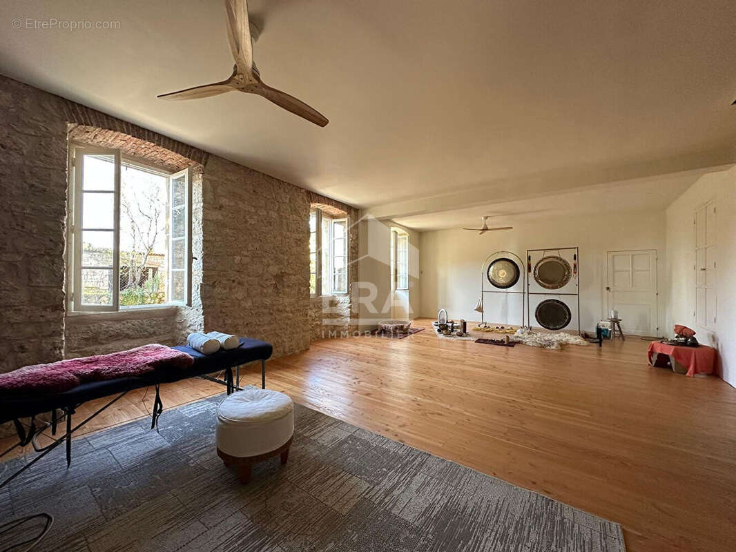 Maison à MOUZIEYS-PANENS