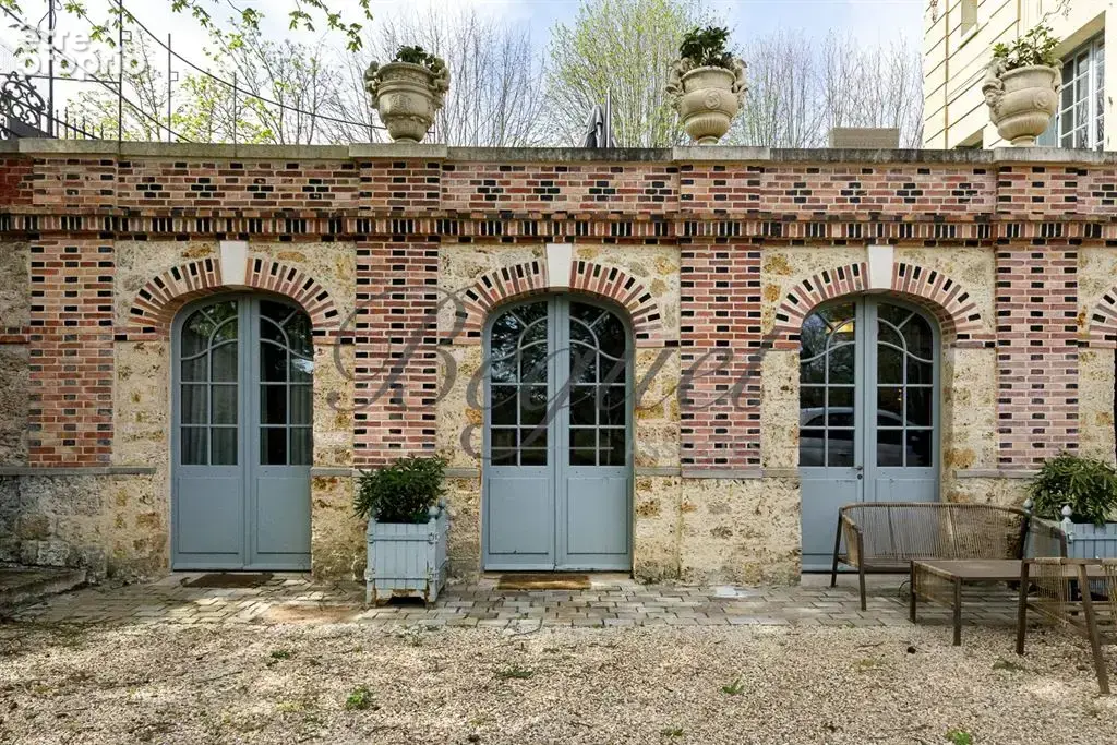 Louveciennes (78430) – Propriété historique de 790 m² avec parc paysagé, 4 chambres – Piscine - près de Marly-le-Roi, Yvelines,  - photo 5