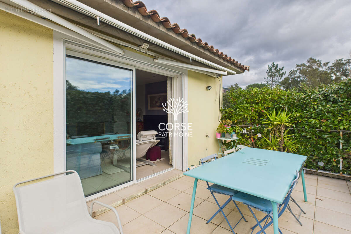 Maison à PORTO-VECCHIO