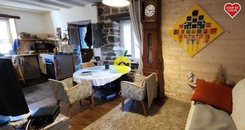 Maison à PIERREFORT