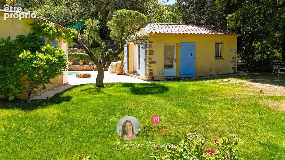 TRANS-EN-PROVENCE - Maison de plain-pied avec piscine, dépendance et terrain paysagé - photo 11