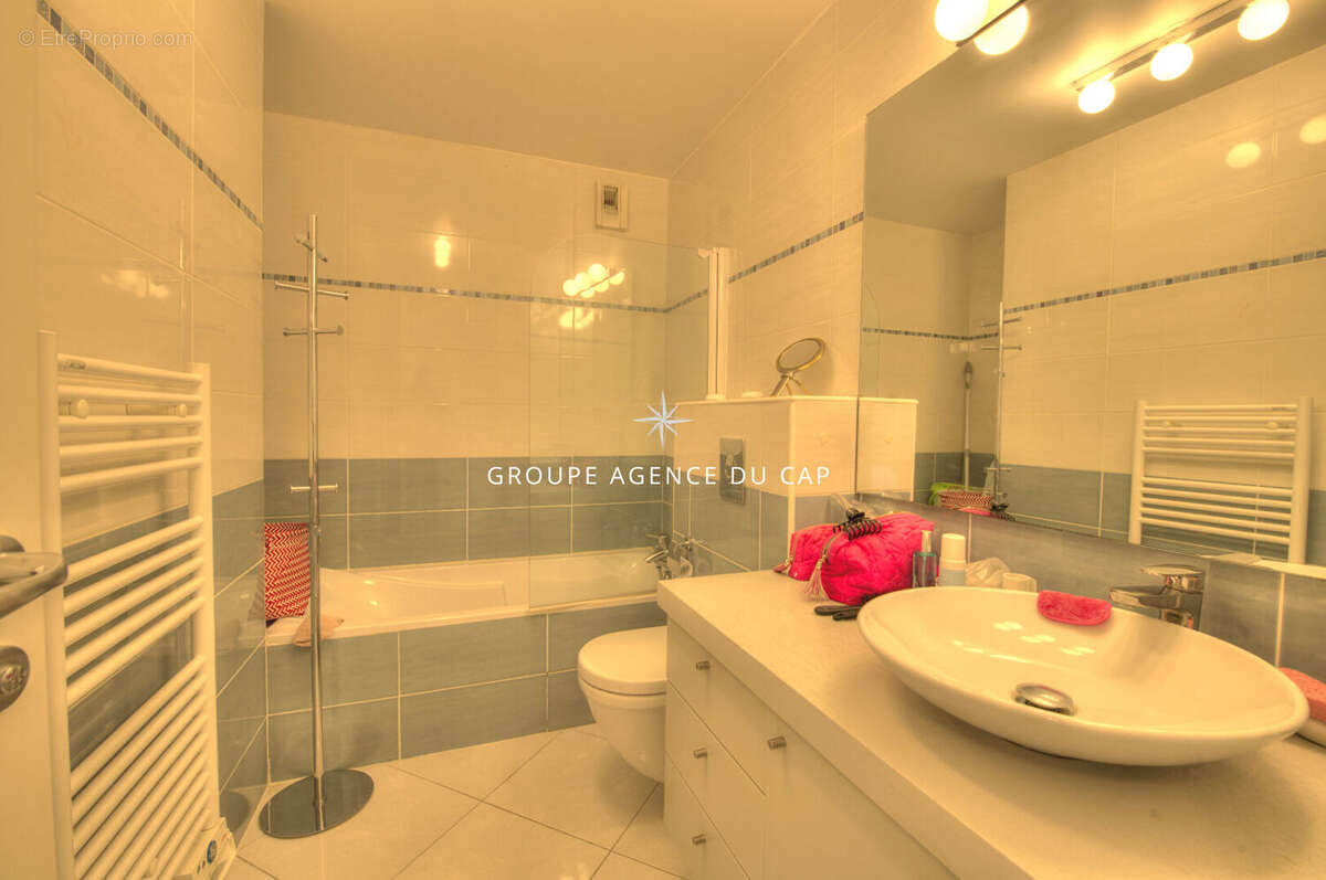 Appartement à SAINT-RAPHAEL