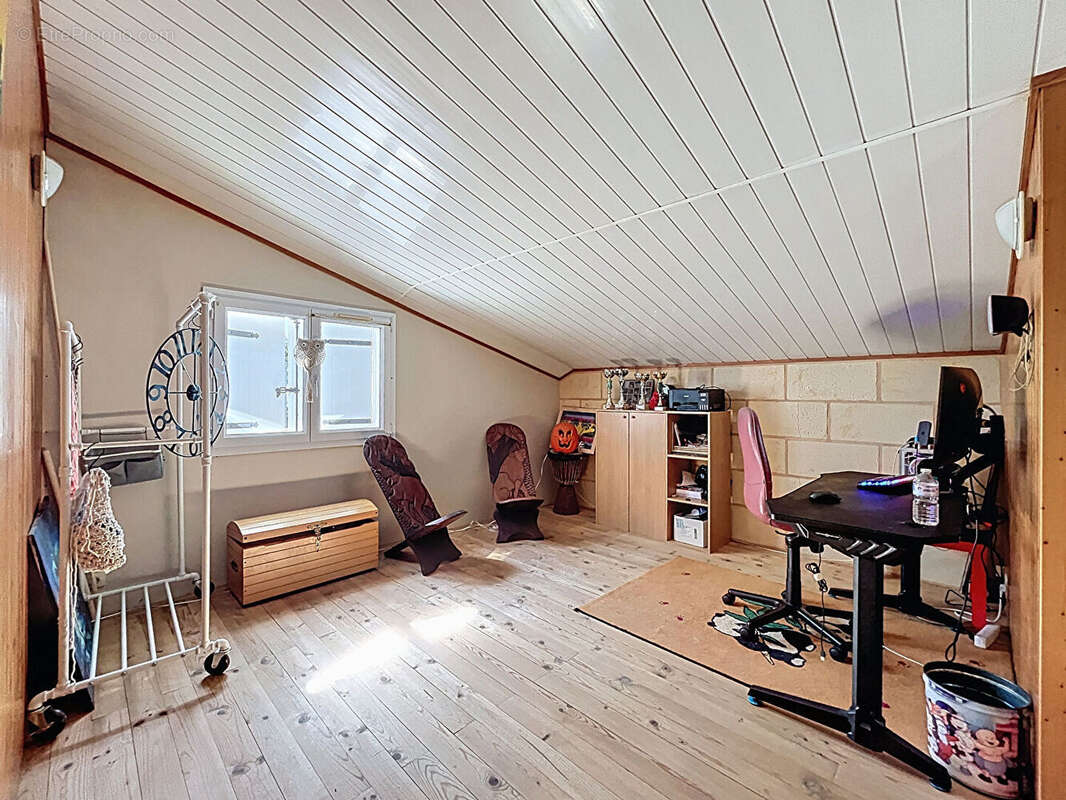 Maison à SAINT-ANDRE-DE-CUBZAC